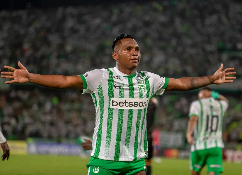 El delantero de Atlético Nacional, Alfredo Morelos, suma ocho celebraciones en el torneo Apertura de la Liga. FOTO: JUAN ANTONIO SÁNCHEZ 