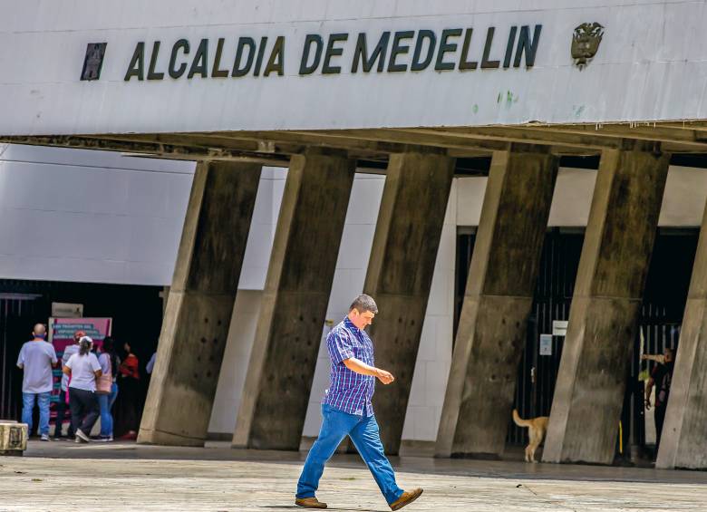 La Alcaldía de Medellín prepara una reforma administrativa que creará 162 cargos y optimizará 700. FOTO Juan Antonio Sánchez