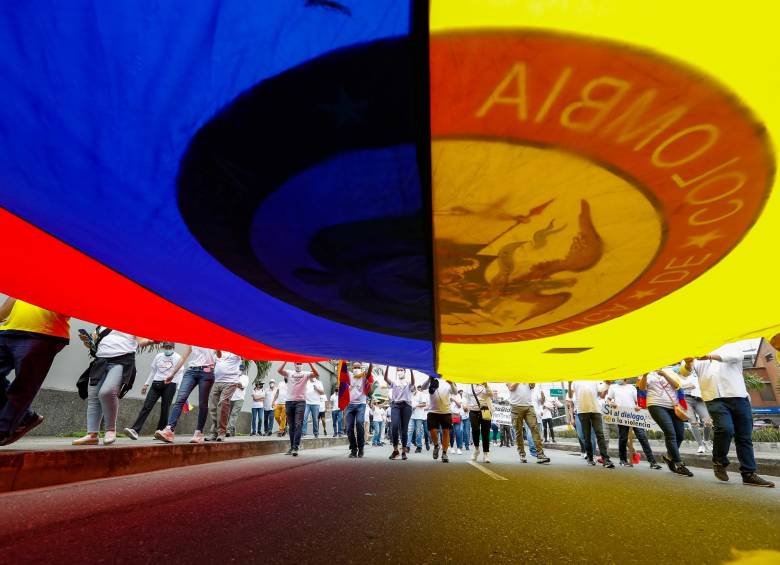 Un 40% de los 1.232 encuestados cree que Colombia no corre el riesgo de terminar igual que Venezuela. FOTO: MANUEL SALDARRIAGA