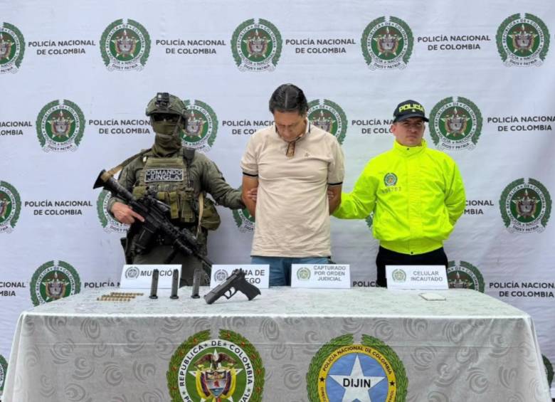 Alias ‘El Flaco’, según el presidente Abelardo de la Espriella, llevaría 25 años delinquiendo. FOTO Gobernación de Antioquia. 