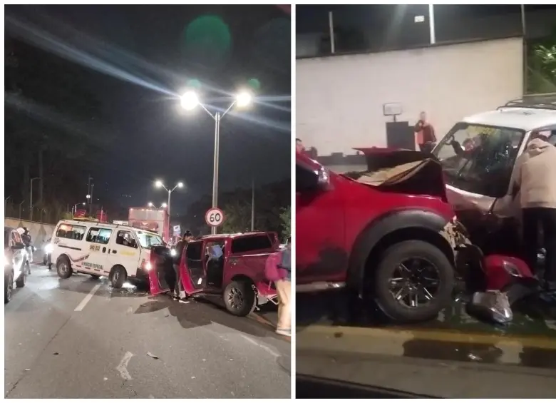 Así quedaron dos camionetas tras el fuerte choque de esta mañana en la Regional Oriental de Bello. FOTOS Denuncias Antioquia.