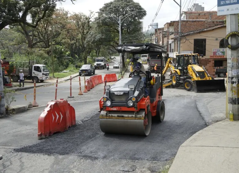 Una de las intervenciones que se adelantan en un punto crítico del municipio de Bello. FOTO Alcaldía de Bello. 