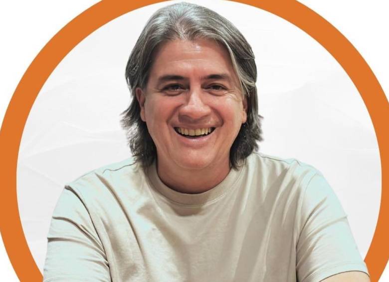 Rafael Nanclares vuelve a lo público después de una década como cabeza de lista para la Cámara de Representantes por Antioquia. FOTO Facebook Rafael Nanclares.