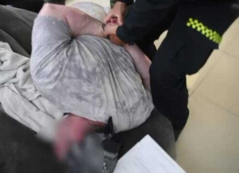 Imagen de referencia de un extranjero capturado en Medellín. FOTO COLPRENSA. 