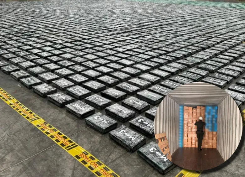 Imágenes de la gran incautación que hizo la Dirección Antinarcóticos en Puerto Antioquia. FOTO Policía Nacional.