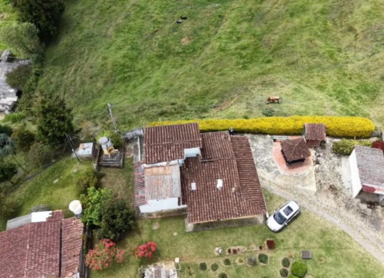 Uno de los inmuebles, ubicado en Guarne, se destinará para la creación de un refugio para animales en condición de abandono. FOTO SAE.