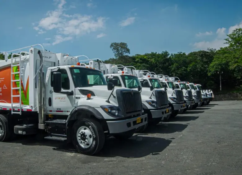 Así son los nuevos camiones que recolectarán las basuras en los municipios y corregimientos de Medellín. FOTO Cortesía Emvarias. 