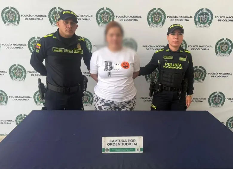 La mujer fue detenida en vía pública del barrio París. FOTO Alcaldía de Bello.