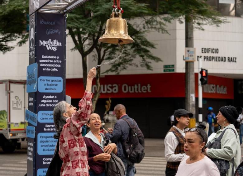 Las campanas se instalarán en lugares como la Plazoleta de la Alpujarra, el Pueblito Paisa, la 70 y San Antonio de Prado. FOTO Alcaldía de Medellín. 