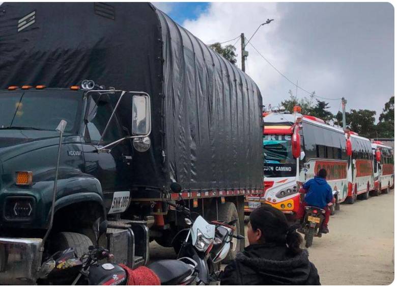 Aspecto de los bloqueos ocurridos desde el pasado 4 de enero en el Norte de Antioquia. FOTOS: Cortesía El Heraldo del Norte