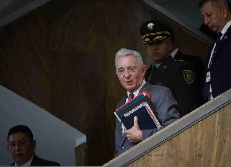 El expresidente Álvaro Uribe fue condenado a 12 años de prisión domiciliaria. Foto: Colprensa 