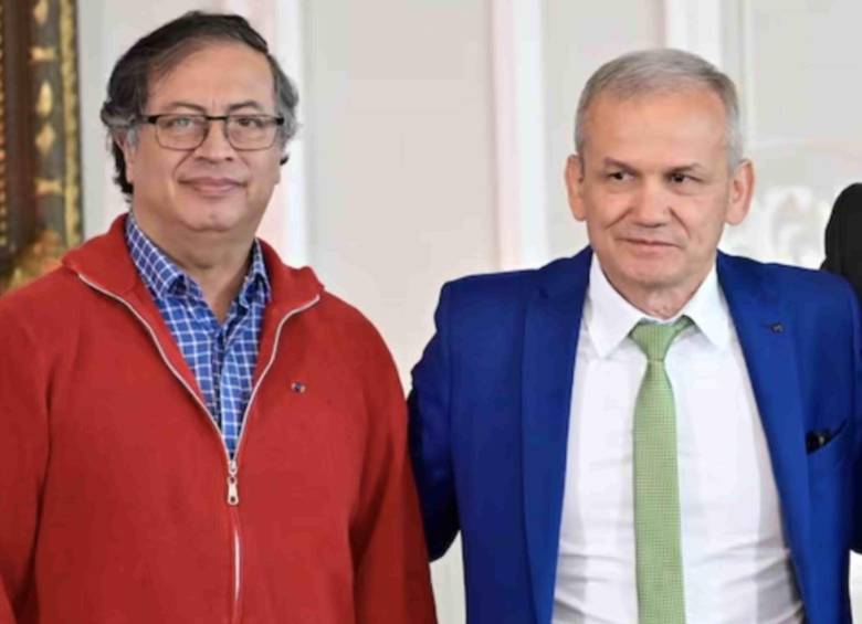 El exdirector del DAPRE, Carlos Ramón González salió del país desde hace varias semanas. Será imputado y la Fiscalía pedirá cárcel. FOTO colprensa