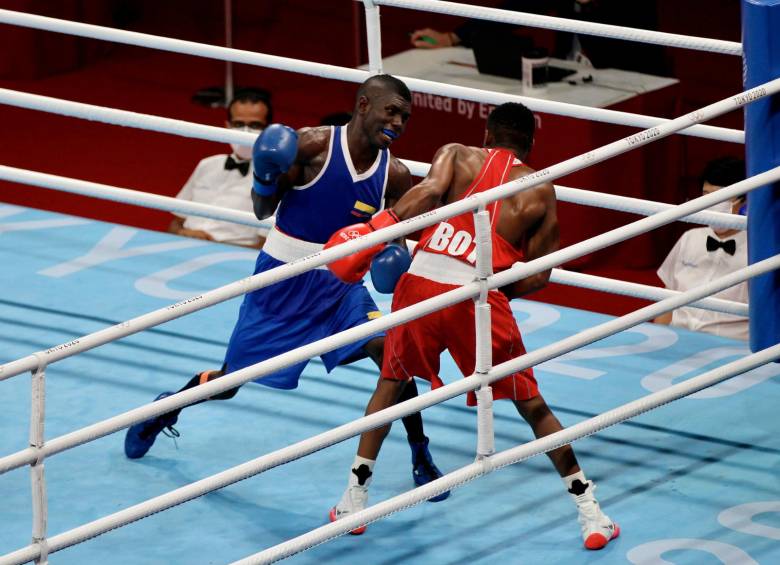 Yuberjen Martínez aseguró, de entrada, su primer combate. Viene una prueba exigente. FOTO COC