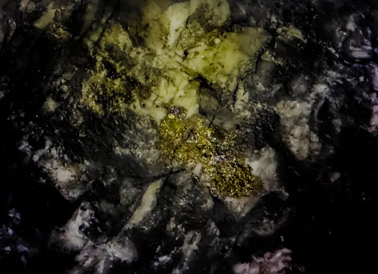 La mina de Aris Mining en Segovia, Antioquia. La empresa es una de las grandes beneficiadas de la disparada en el precio del oro. FOTO CAMILO SUÁREZ