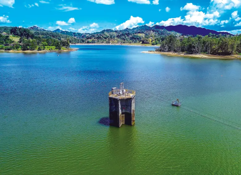 Al tener dos fuentes, la de Riogrande y La Fe (imagen), el suministro ya no será sectorizado, sino para toda la ciudad. FOTO Camilo Suárez