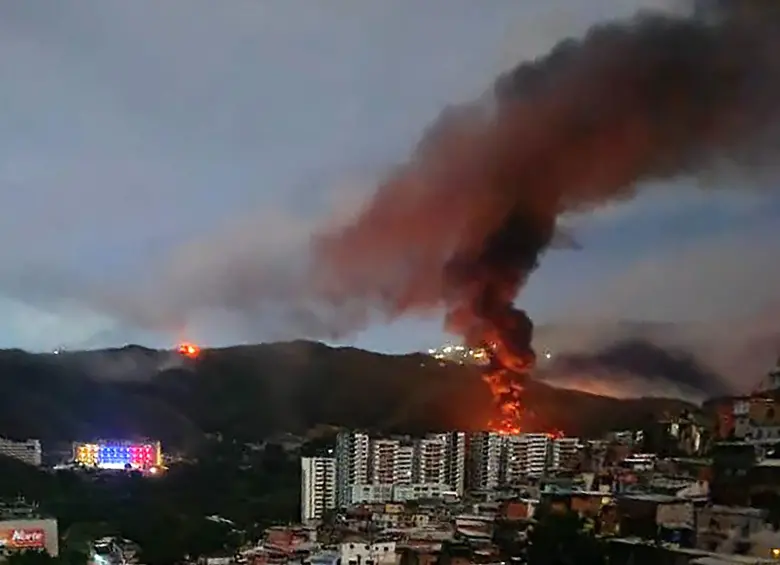Bombardeos de Estados Unidos en Caracas. FOTO: AFP.