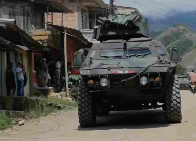 16 personas fueron arrestadas por sus supuestos vínculos con el secuestro de 57 militares . Foto: Colprensa