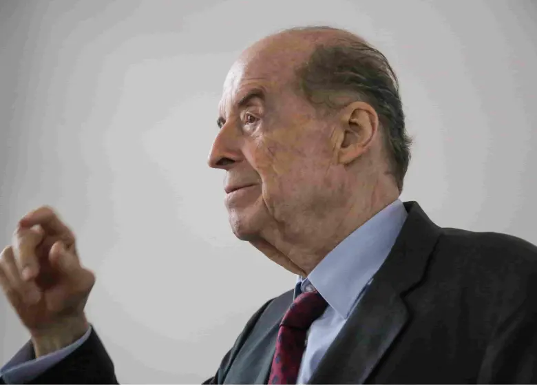 Excanciller, Álvaro Leyva seria llamado a rendir su versión de los hechos. Foto: Colprensa