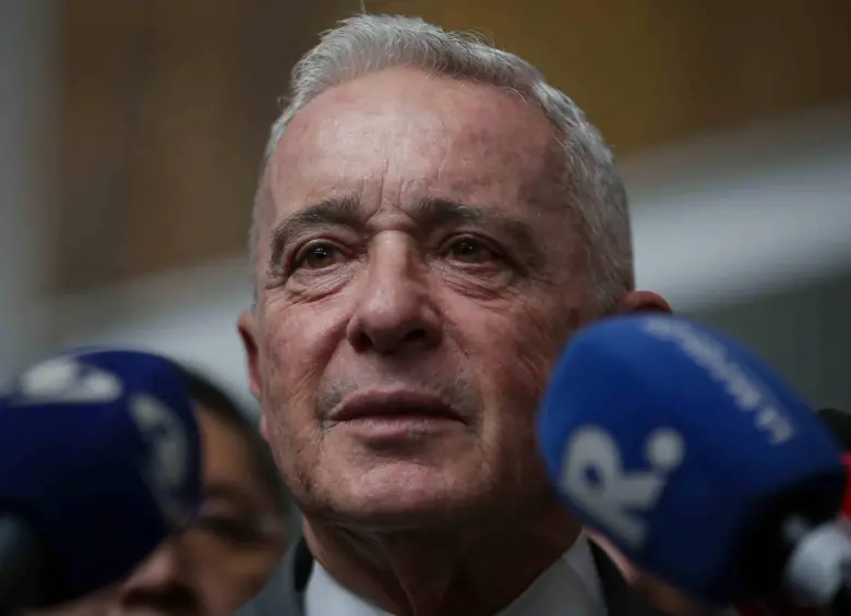 Expresidente Álvaro Uribe, condenado por fraude procesal. Foto: Colprensa