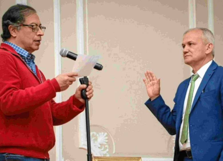 Carlos Ramón González, exalto funcionario del Gobierno de Gustavo Petro será imputado este miércoles por los delitos de cohecho, peculado por apropiación y lavado de activos. FOTO Cortesía 