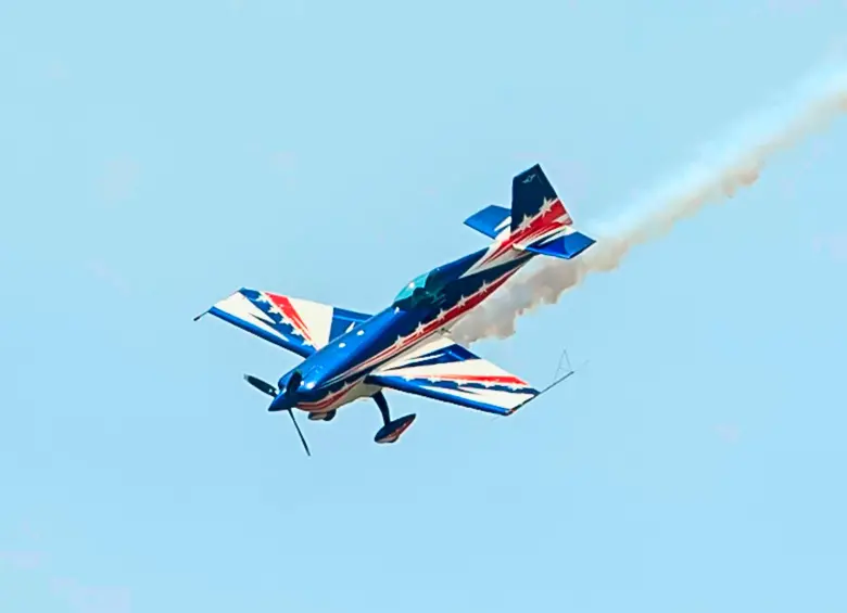 Los espectáculos aéreos serán la gran atracción de la Feria Aeronáutica que comenzó este miércoles e irá hasta el próximo domingo. FOTO: CAMILO SUÁREZ