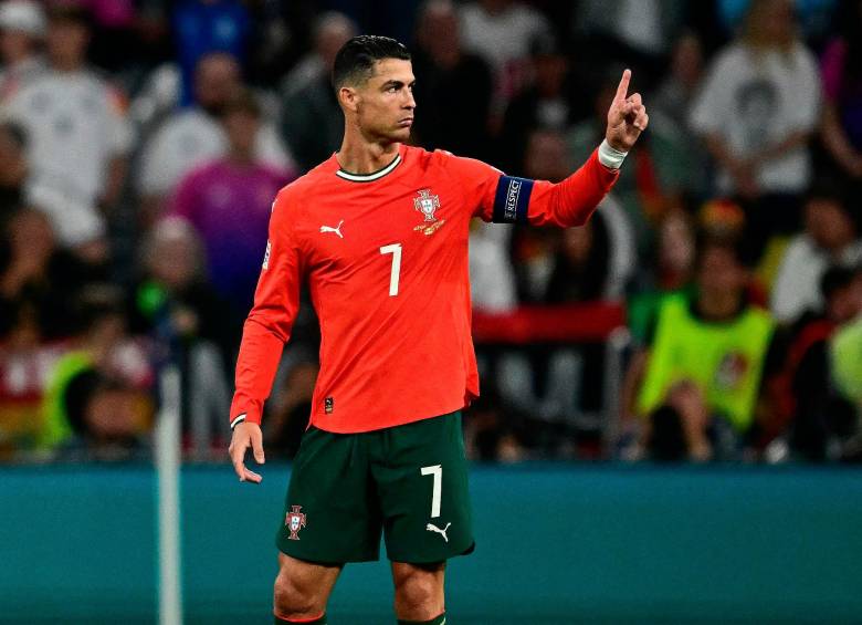 Cristiano Ronaldo disputará el trofeo de la Liga de Naciones este domingo (2:00 p.m.) frente a España. FOTO: AFP