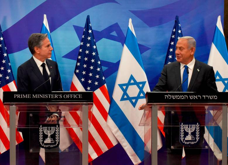 El secretario de Estado de los Estados Unidos, Anthony Blinken, y el primer ministro de Israel, Benjamin Netanyahu. FOTO: EFE