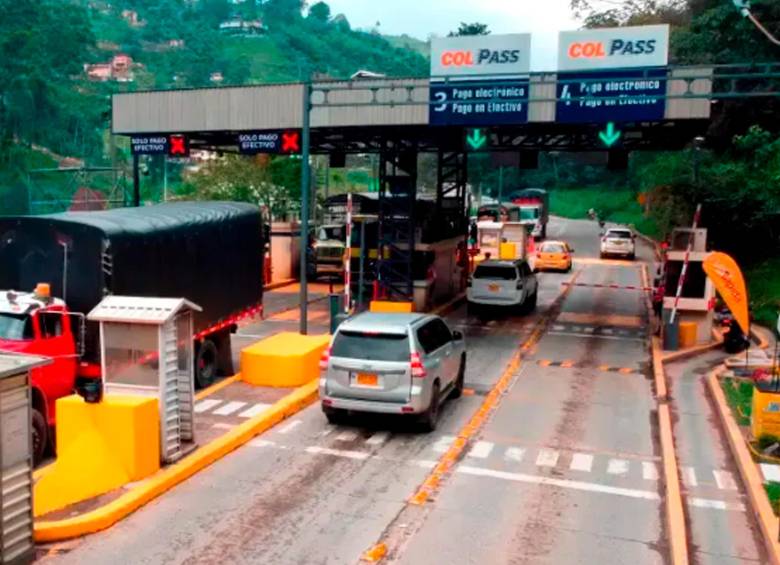El peaje de Cisneros está ubicado en la vía del Nus, que conecta el Valle de Aburrá con el Nordeste de Antioquia. Foto: Cortesía
