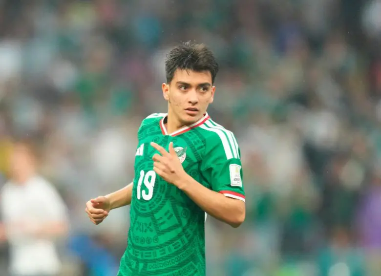 El futbolista Gilberto Mora, de 17 años, fue uno de los más destacados de la Selección de México en el Mundial 2026. Foto: AFP