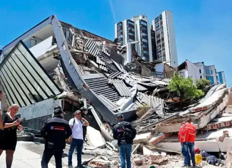 El terremoto en Colombia, del pasado 10 de agosto, ya deja 312 muertos. Foto: Manuel Saldarriaga. 