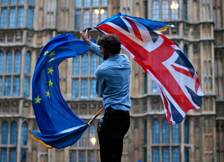 El periodo de transición del Brexit finaliza el 31 de diciembre de 2020 y aún no hay acuerdo entre el Reino Unido y la Unión Europea. FOTO: AFP