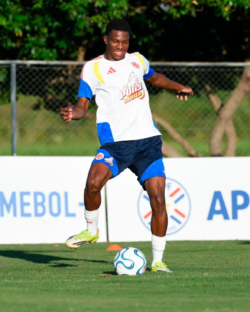 Juan José Fori nació en Cauca, una tierra de zagueros famosos como Yerry Mina y Dávinson Sánchez. FOTO CORTESÍA FCF