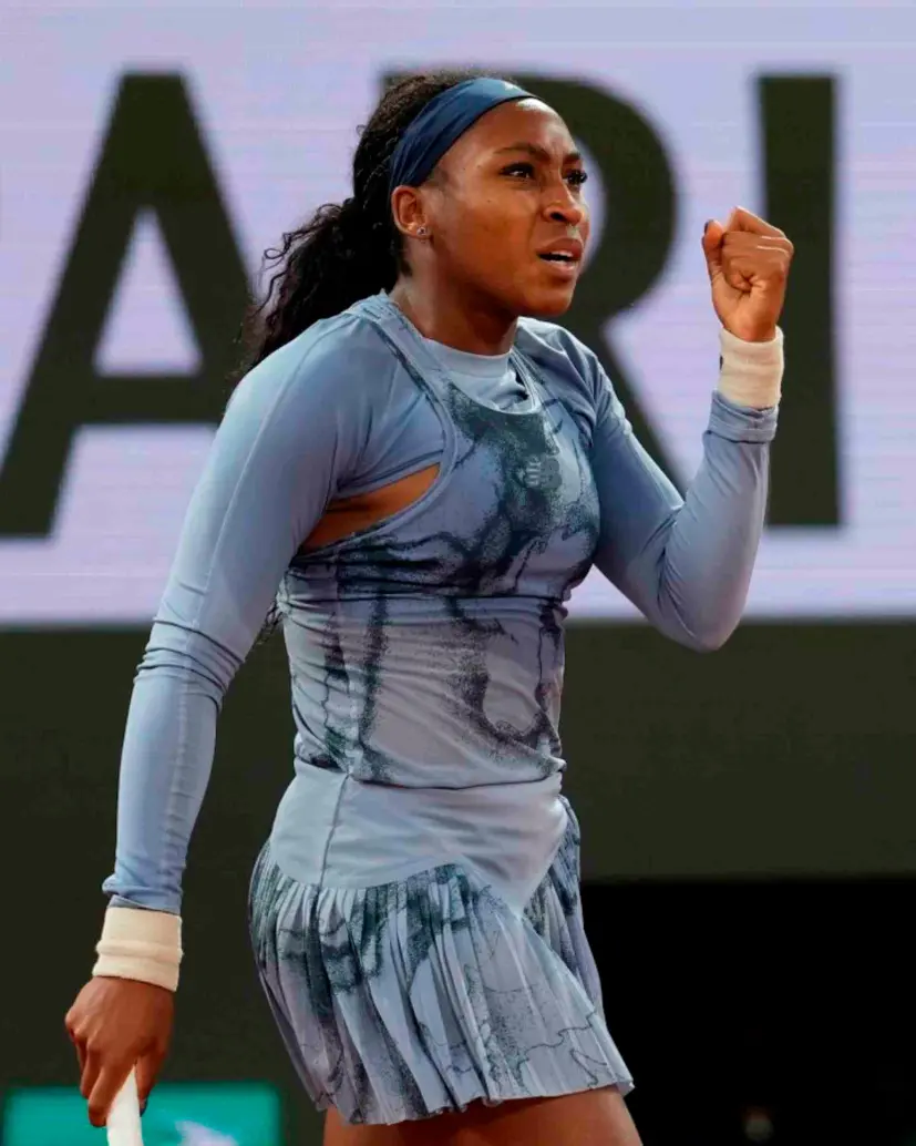 La estadounidense Coco Gauff, número dos del mundo ya está instalada en semifinales de Roland Garros. FOTO TOMADA X@rolandgarros