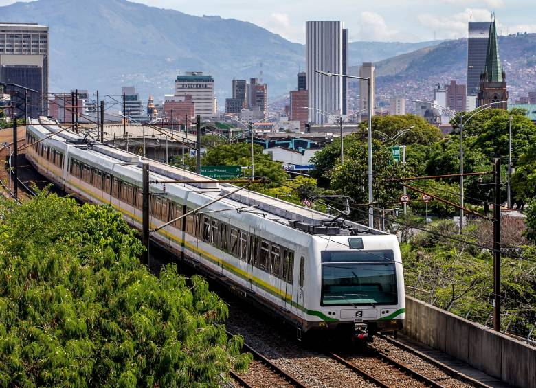 El Metro pidió a los ciudadanos no confiar en las publicaciones que aparecieron mientras la cuenta estuvo comprometida. FOTO: Juan Antonio Sánchez