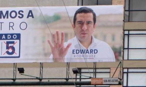 De las redes a las vallas: los candidatos cambian de ring