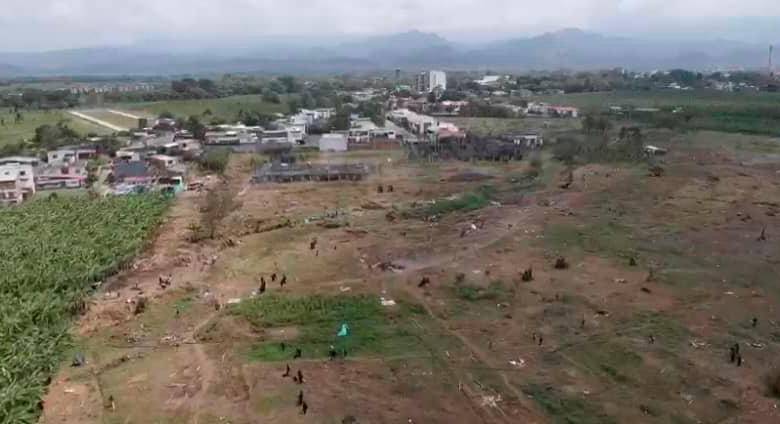 Así quedó el lote privado en Guateguadua tras la invasión de cerca de 1.000 personas. FOTO: CORTESÍA LA CHIVA URABÁ