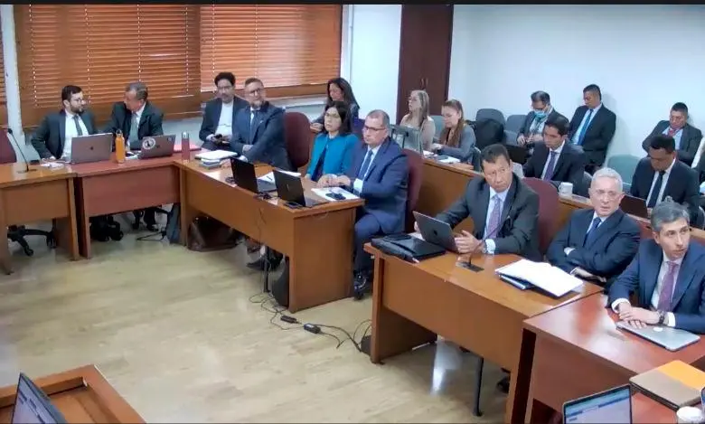 Álvaro Uribe fue presidente de Colombia entre 2002 y 2010. FOTO CAPTURA DE PANTALLA