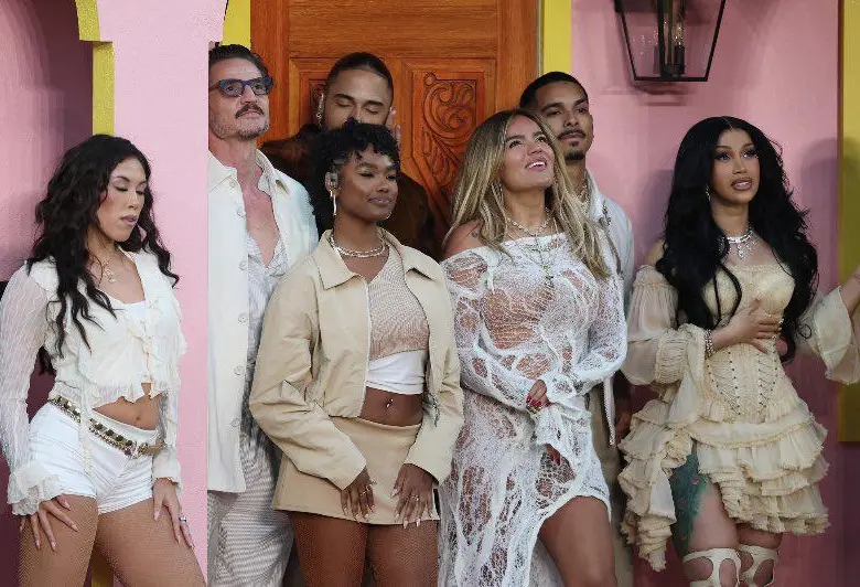 Un juego de estrellas: De Karol G a Pedro Pascal, los famosos que estuvieron en el Super Bowl 2026