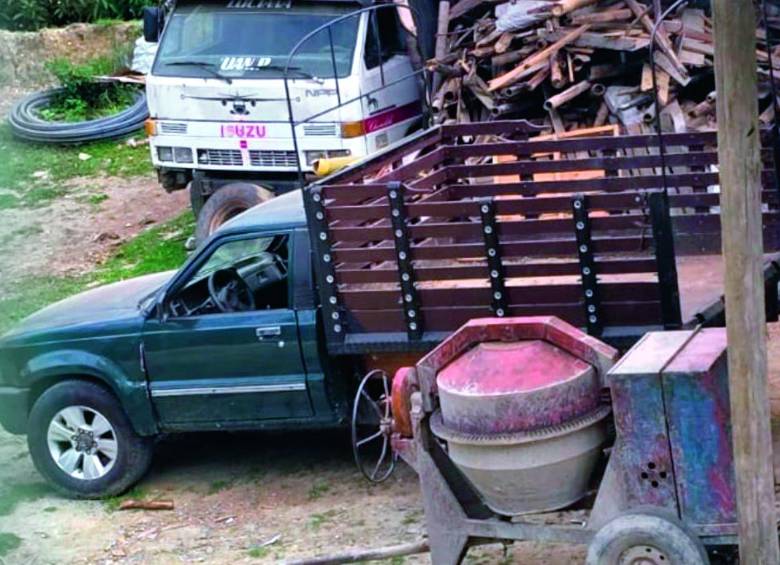 Hasta minería hacen en el lote que el crimen le invadió al Hospital Mental de Antioquia, en Bello