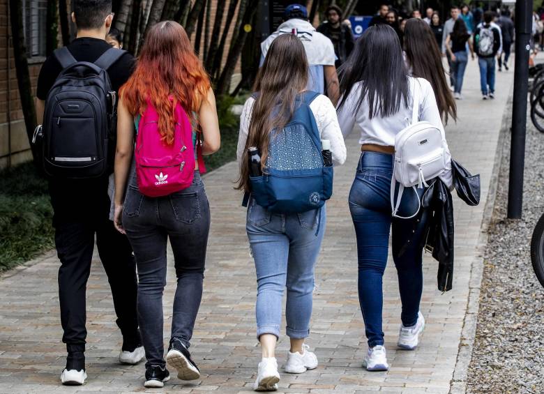 Los jóvenes inscritos este 2023, que cumplieron con la verificación de los compromisos, recibirán el primer incentivo antes de finalizar el año. Foto: Jaime Pérez Munévar