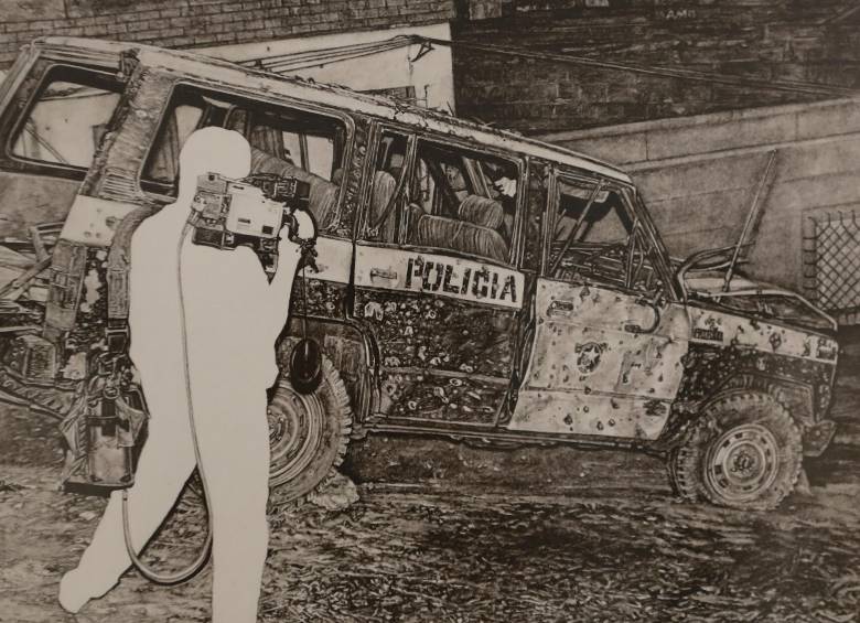 Este dibujo de la serie Amnesia voluntaria hace parte de la exposición Volverse Polvo de Camilo Castaño. FOTOS DONALDO ZULUAGA