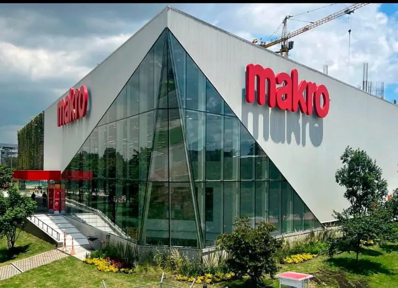 Una de las grandes inversiones empresariales anunciadas luego de la segunda vuelta presidencial es la compra que Cencosud hará de la operación de Makro. FOTO cortesía