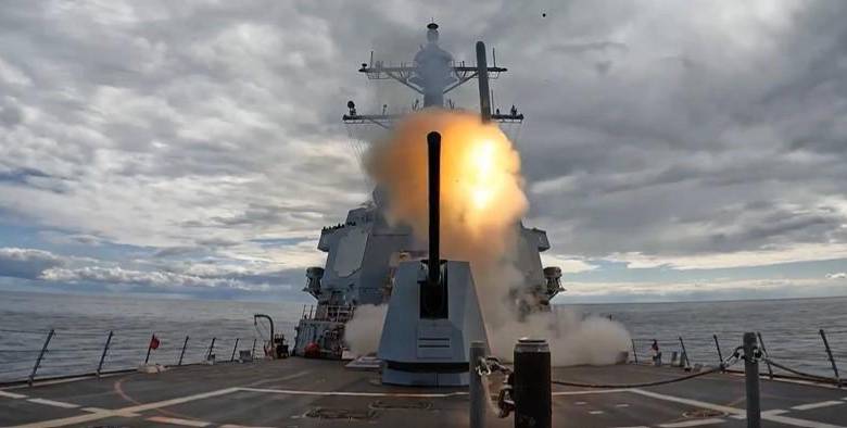 Estados Unidos dijo que el CGRI ya no tiene cuartel general. FOTO: @CENTCOM.