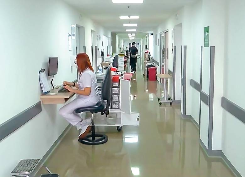 Este mes, el Hospital Alma Mater le cortó los servicios a la Nueva EPS, por una deuda de $53.878 millones. FOTO Captura de video