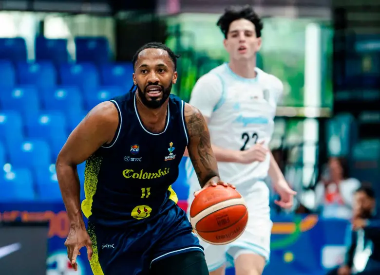 Braian Angola fue el mejor de Colombia en el duelo ante Argentina, marcó 22 puntos, 7 rebotes y 10 asistencias. FOTO CORTESÍA FIBA 