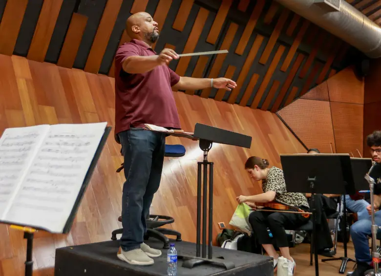 “Es poderoso porque la gente disfruta cantarlo. Hay un amor por la música”, dice Jeremy Winston sobre las canciones de Porgy and Bess. FOTO MANUEL SALDARRIAGA