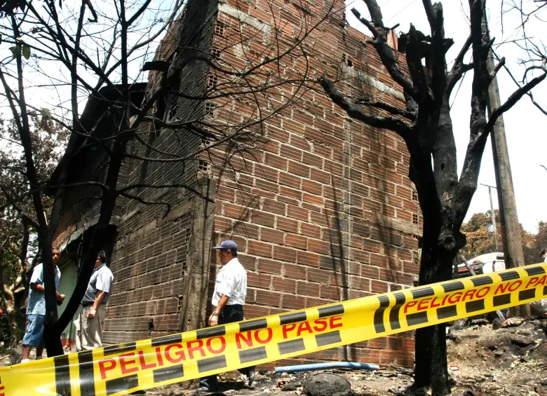 Una de las viviendas afectadas por el incendio ocurrido en Copacabana en 2007-FOTO: Juan Antonio Sánchez