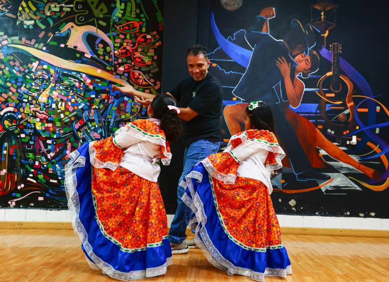 Poder latino, ‘escuela’ que exporta artistas desde San Pedro