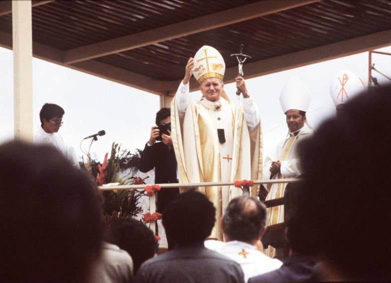 Visita del papa Juan Pablo II a Colombia en 1986. FOTO: ARCHIVO