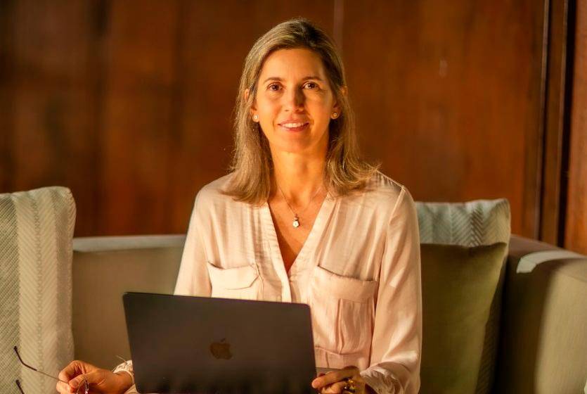 Claudia Cecilia Cárdenas es administradora de empresas de profesión, pero desde hace diez años es profesora de yoga. FOTO: Cortesía.